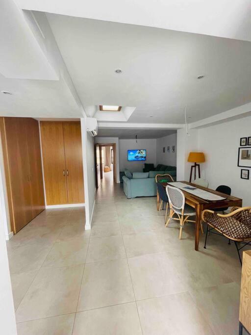 Attic Apartment In Old Town Дения Экстерьер фото